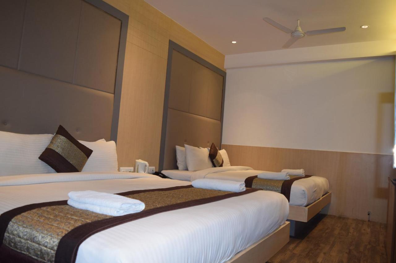 Hotel Superb 5 Mins Walk From New Delhi Station Dış mekan fotoğraf