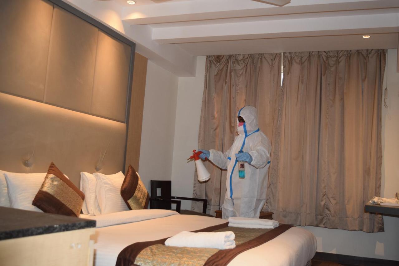 Hotel Superb 5 Mins Walk From New Delhi Station Dış mekan fotoğraf
