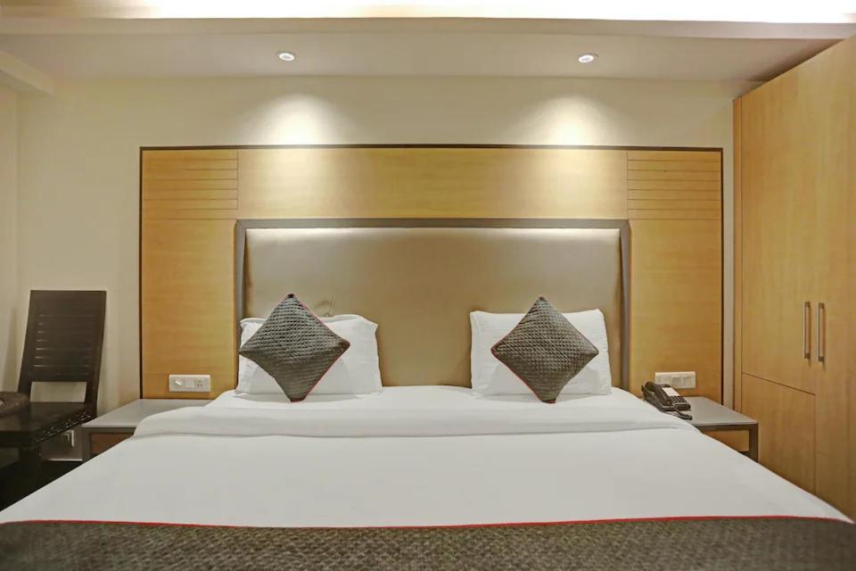 Hotel Superb 5 Mins Walk From New Delhi Station Dış mekan fotoğraf