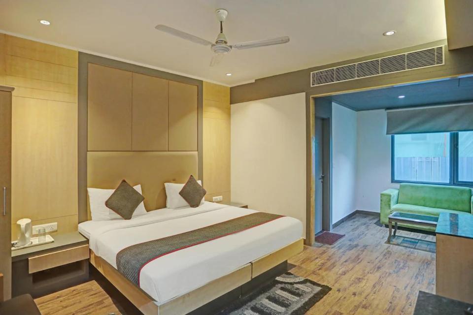 Hotel Superb 5 Mins Walk From New Delhi Station Dış mekan fotoğraf